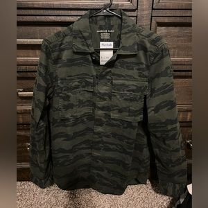 American Eagle Shirt NWT